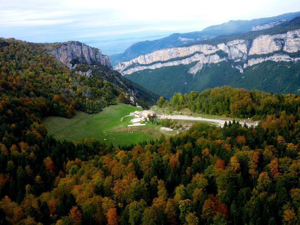 Hotel Du Col De La Machine Saint-Jean-en-Royans Exterior photo
