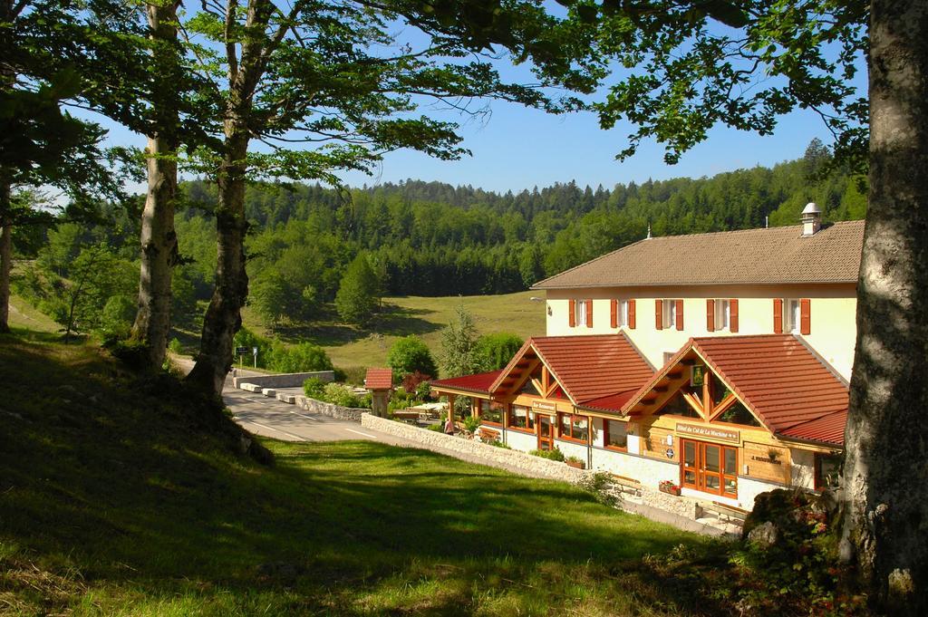 Hotel Du Col De La Machine Saint-Jean-en-Royans Exterior photo