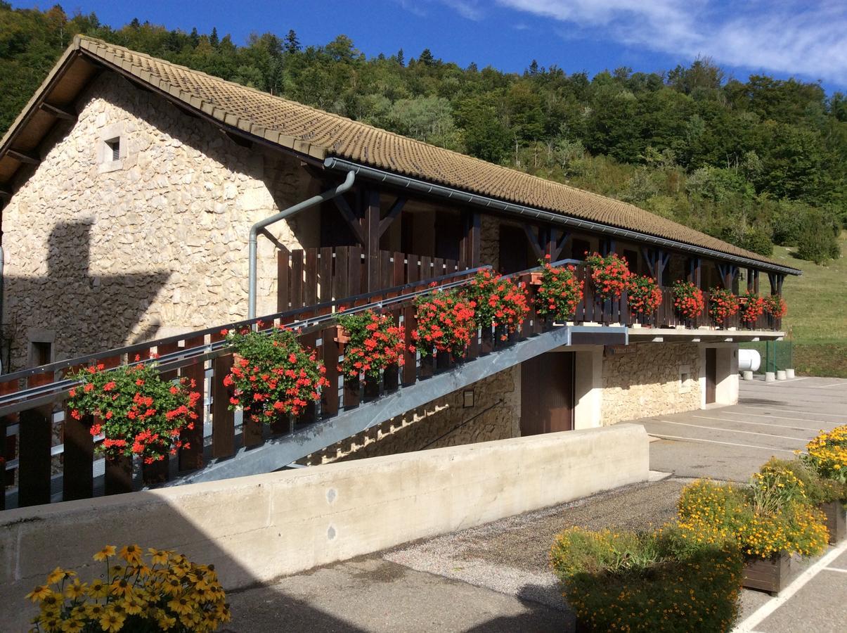 Hotel Du Col De La Machine Saint-Jean-en-Royans Exterior photo